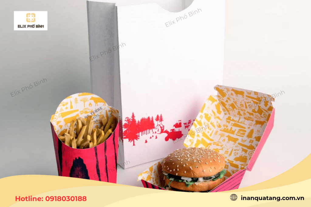 Mẫu túi giấy đựng hamburger được thiết kế dạng vuông để không làm xẹp bánh