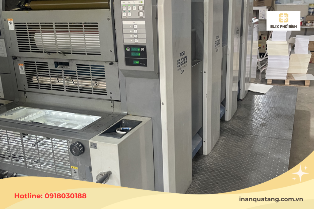 Quy trình sản xuất ly giấy rõ ràng, bài bản 