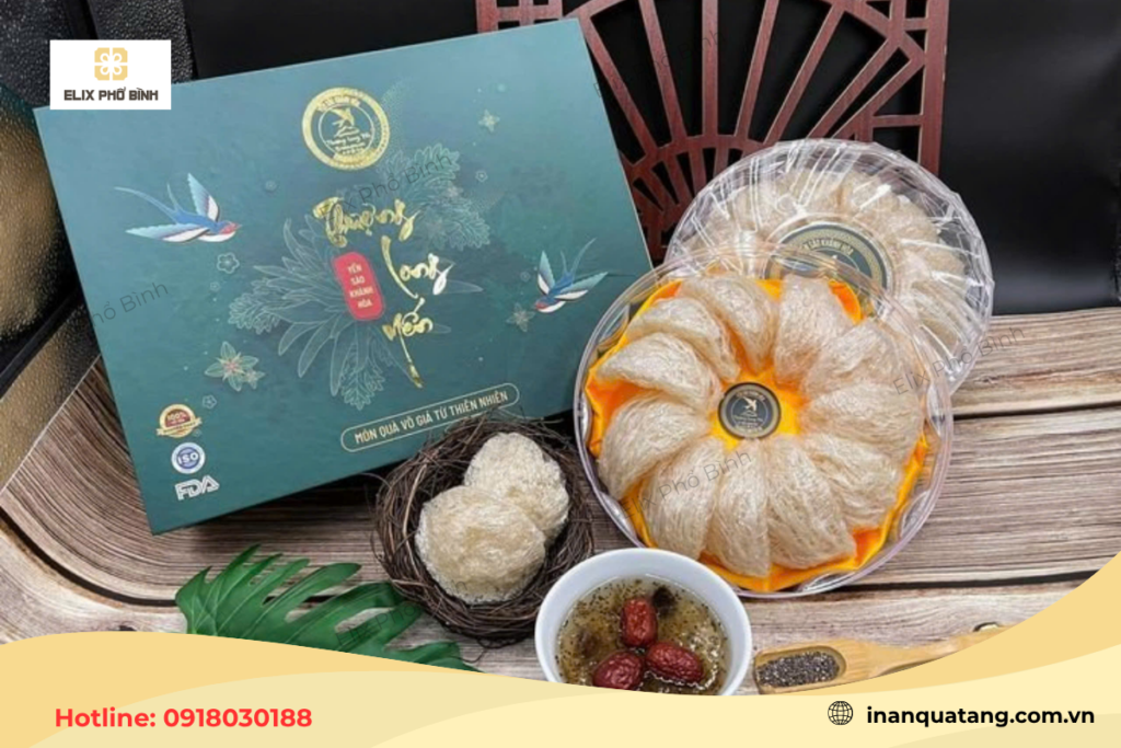 Mẫu hộp đựng yến sào được làm bằng chất liệu hộp cứng